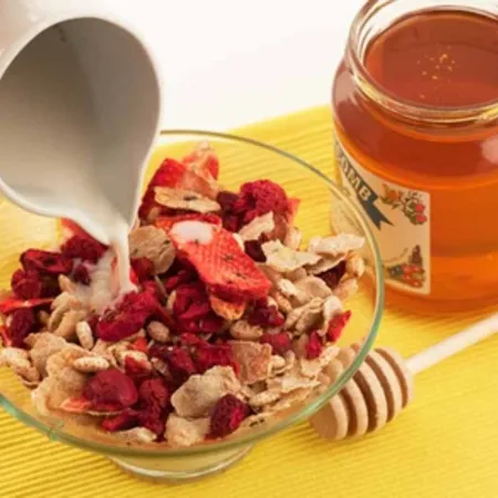 Gluten-Free Red Berry And Chia Muesli